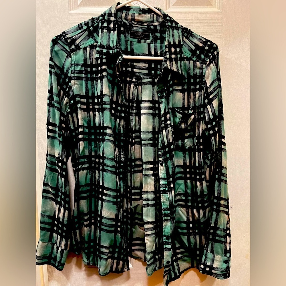 Guess button up silky plaid style top medium